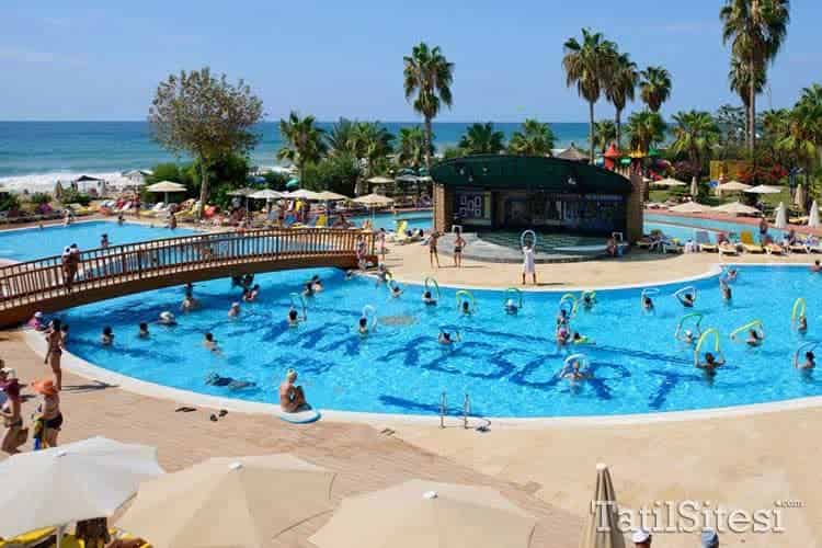 MC Beach Park Resort Hotel